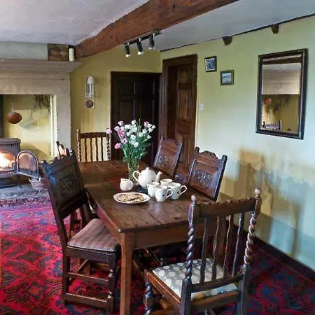 Stockdale House * Austwick